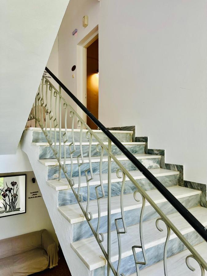 Ancora Hotel Poros Town Exterior photo